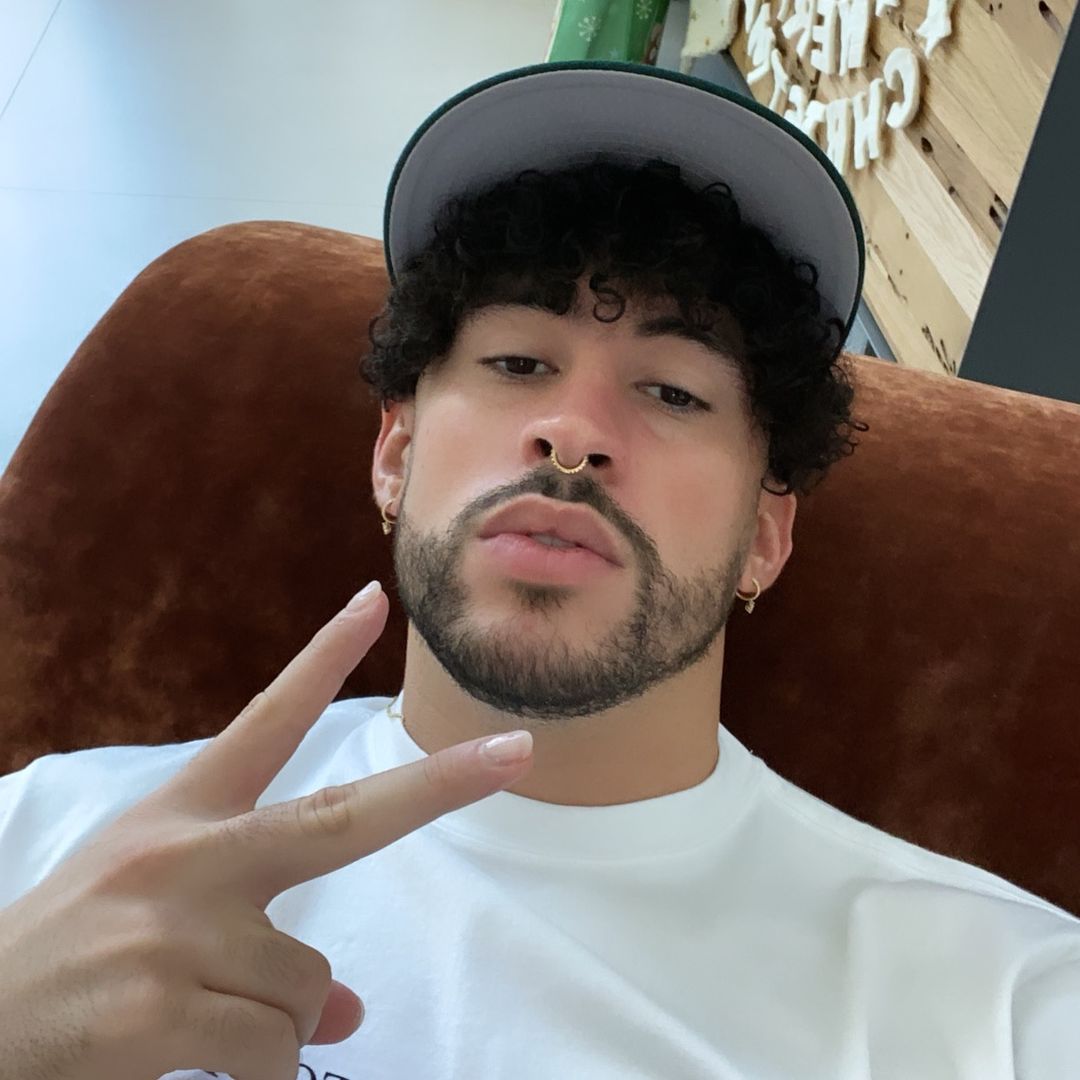 @badbunny