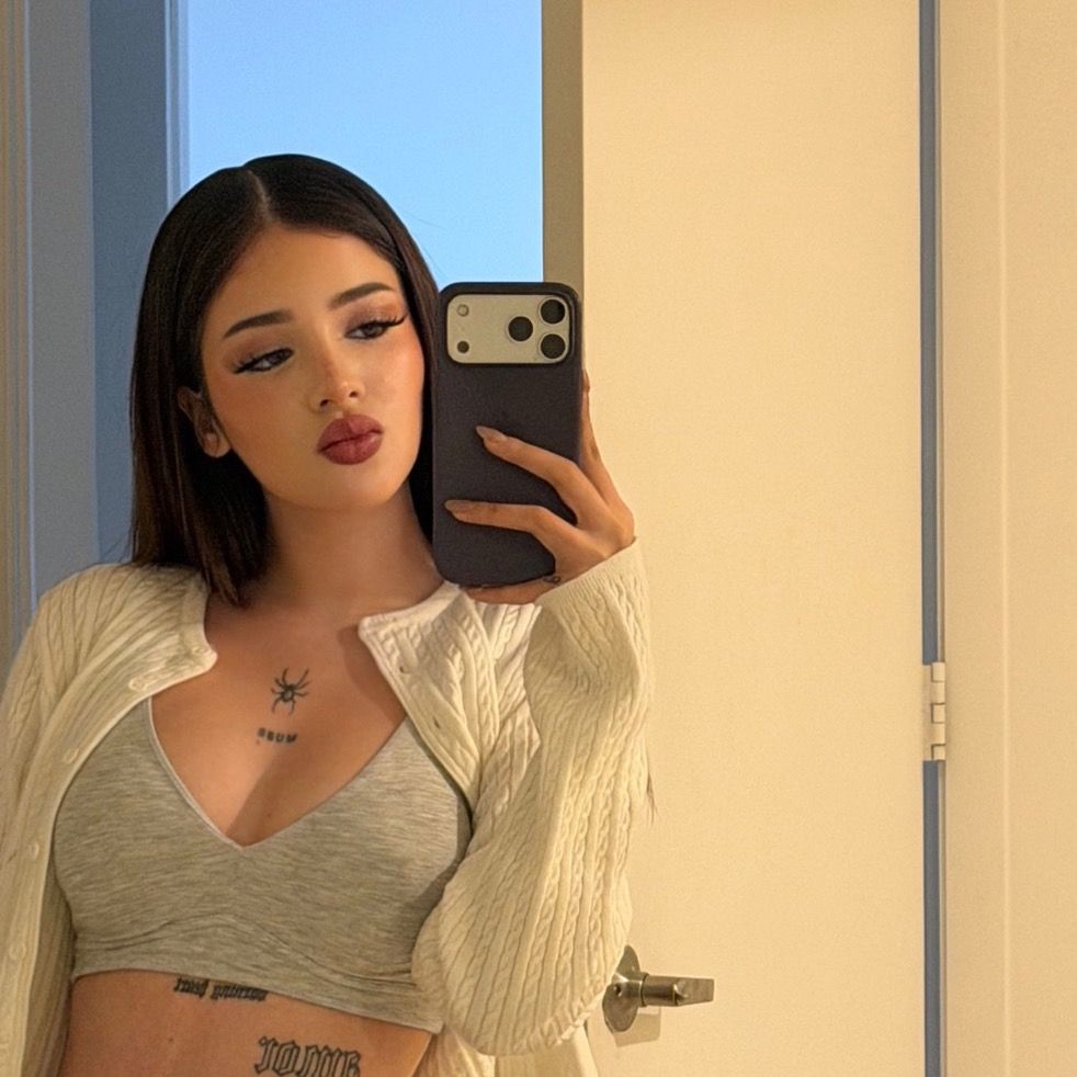 @katteyes