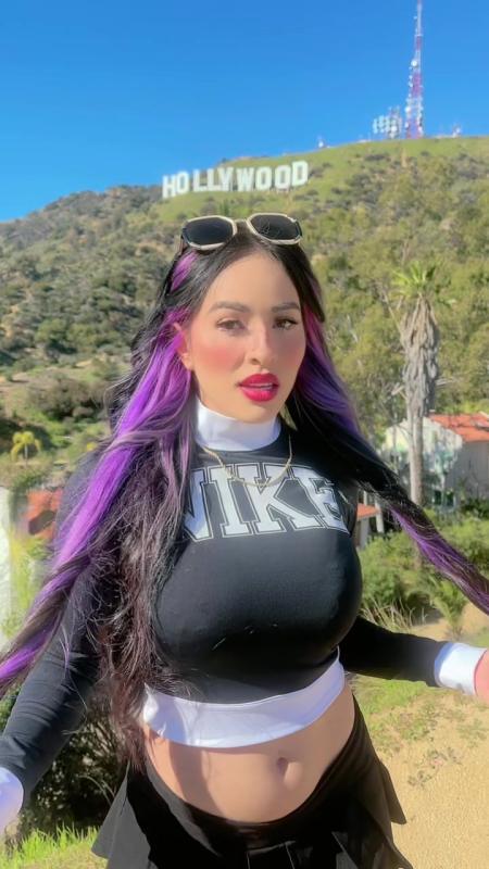 TikTok video by @karla.bustillos using the sound Sesión - 6