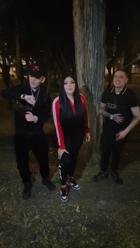 TikTok video by @labellakath using the sound Y Yo Me Le Pego