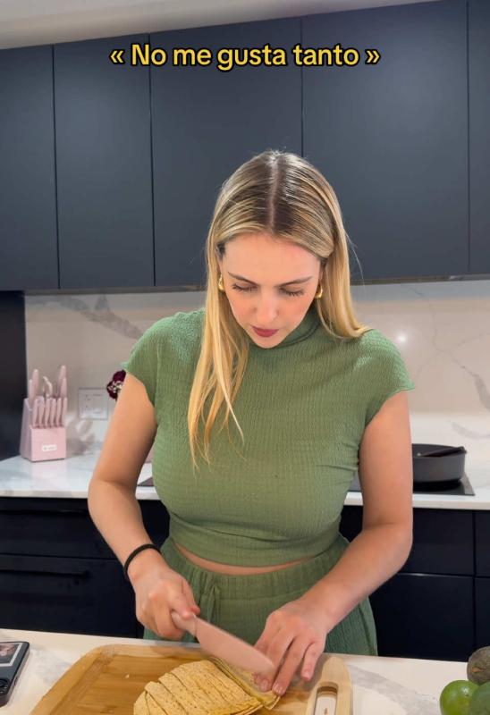 TikTok video by @kimmigneault using the sound ME JALO